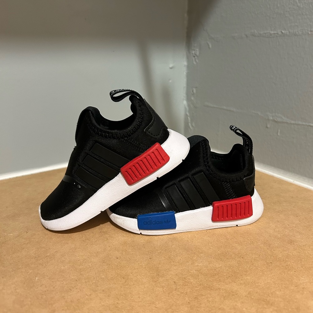 Adidas Toddler Black Sneakers with Red and Blue Accents